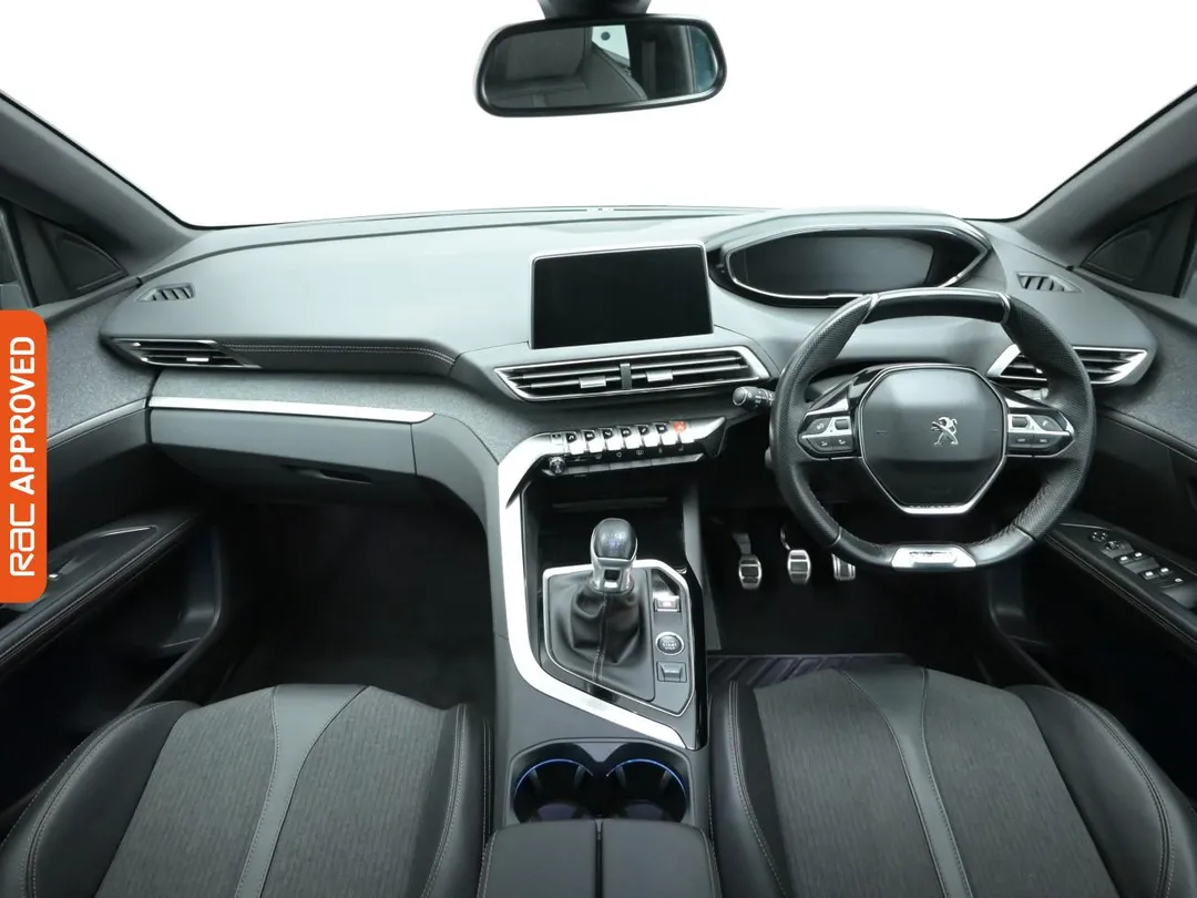 Peugeot 5008 thumbnails