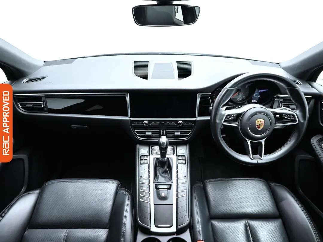 Porsche Macan thumbnails