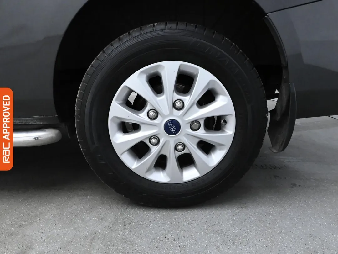 ford transit custom 20 320 ecoblue limited panel van 5dr diesel manual l2 h1 euro 6 ss 130 ps aetv123723 1 68f0b78b81eb5