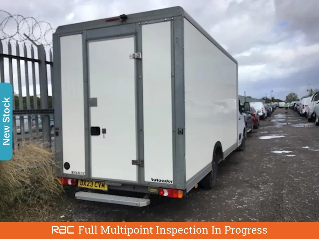 renault master 23 dci energy 35 business platform cab 2dr diesel manual fwd lwb euro 6 ss 145 bhp aetv122711 1 68fc7b70352b4