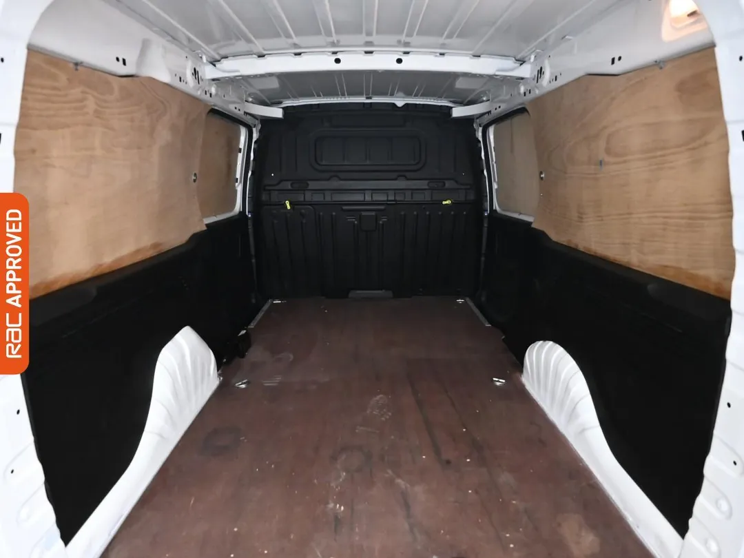 peugeot partner 15 bluehdi 950 professional premium long panel van 6dr diesel manual lwb euro 6 100 bhp aetv124192 1 6905c6dac5727