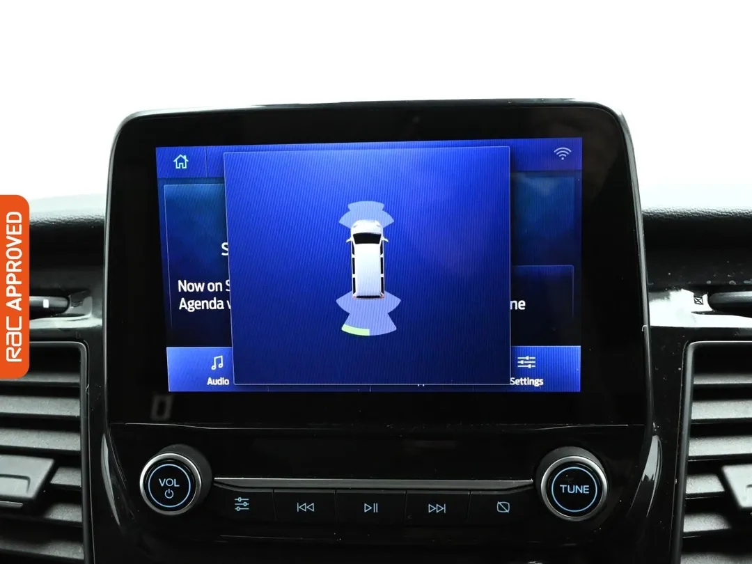 ford tourneo custom 20 320 ecoblue zetec minibus double cab 5dr diesel manual l1 euro 6 ss 105 ps aetv125123 69130ca6791b5