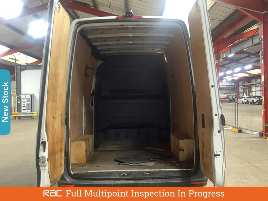 mercedes benz sprinter 20 317 cdi progressive panel van 5dr diesel manual rwd l2 h2 euro 6 ss 170 ps aetv125772 69184233e6edc