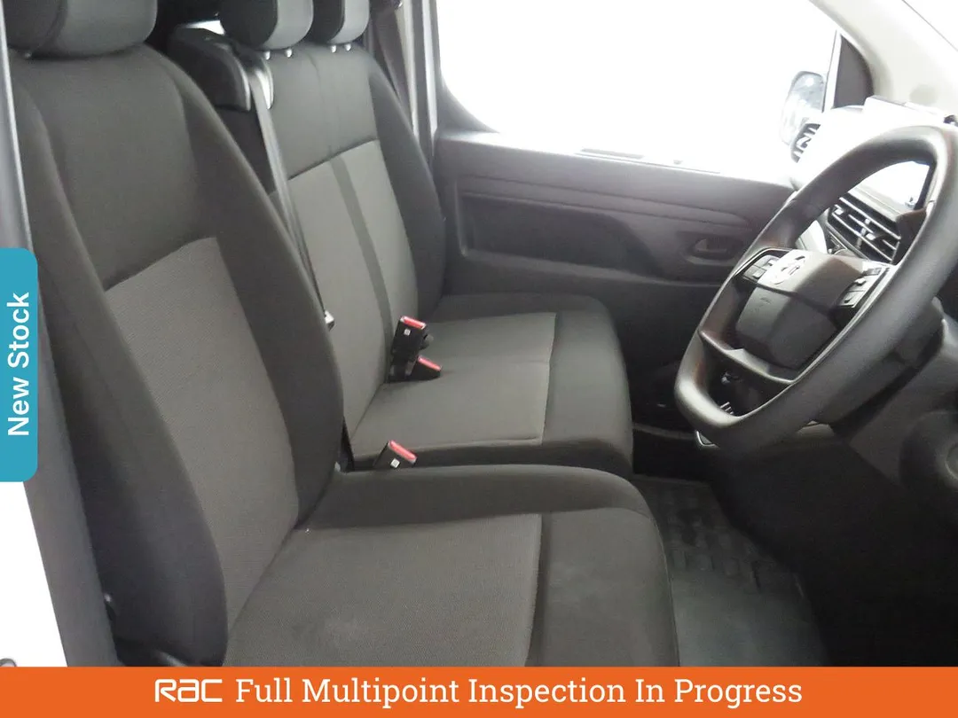 vauxhall vivaro 15 turbo d prime panel van 6dr diesel manual swb euro 6 ss 120 ps aetv128592 697493aa968a9