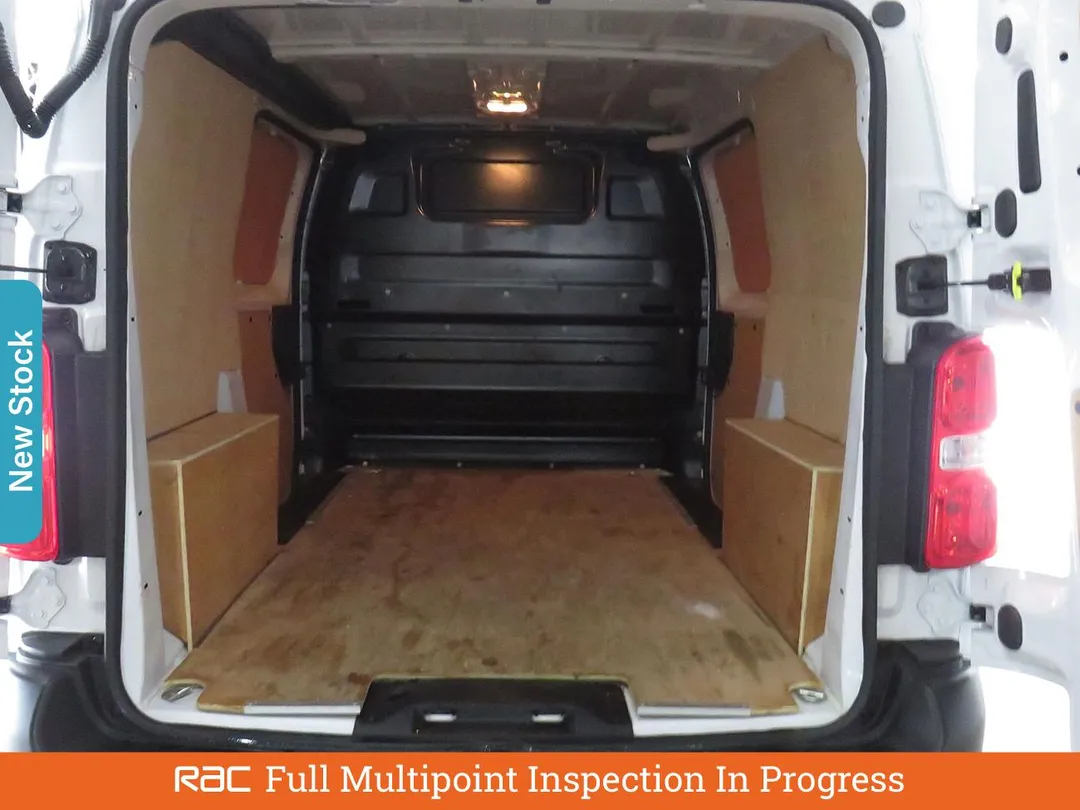 vauxhall vivaro 15 turbo d prime panel van 6dr diesel manual swb euro 6 ss 120 ps aetv128592 697493ac293b0