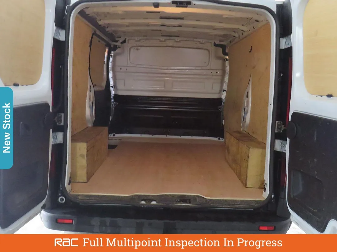 renault trafic 20 dci blue sl28 business panel van 5dr diesel manual l1 h1 euro 6 ss 130 ps aetv128590 69749420b558b