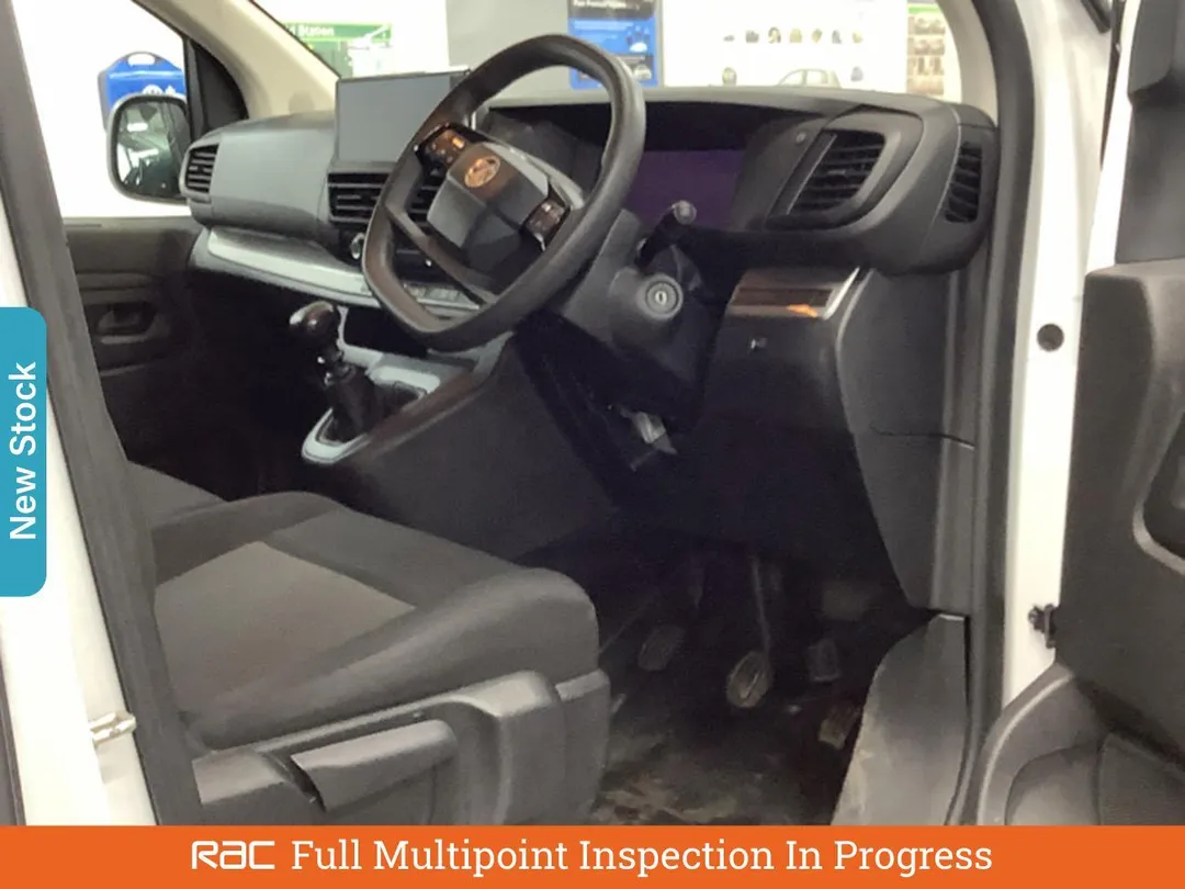 vauxhall vivaro 20 turbo d prime xl panel van 6dr diesel manual lwb euro 6 145 ps aetv129142 6986fcd51e807