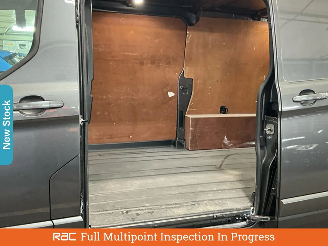 ford transit custom 20 300 ecoblue limited panel van 5dr diesel auto l1 h1 euro 6 ss 130 ps aetv129846 69996c39c6bf3