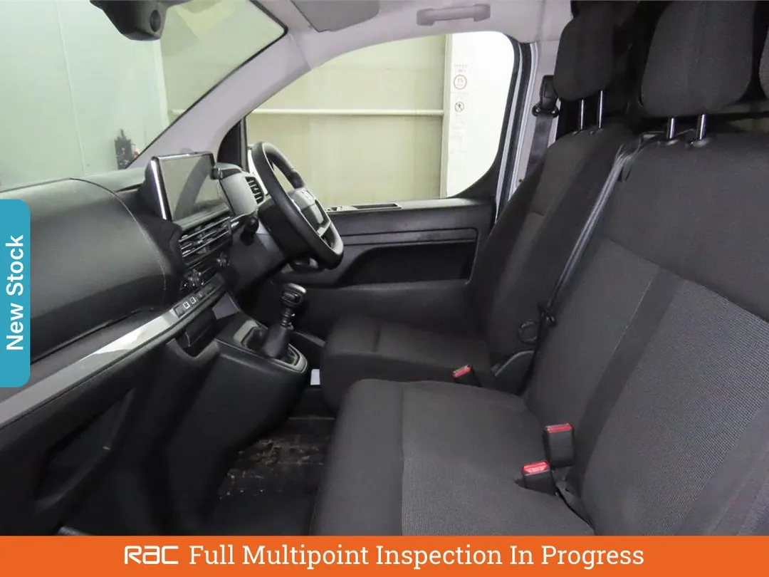 vauxhall vivaro 20 turbo d prime xl panel van 6dr diesel manual lwb euro 6 145 ps aetv129859 69996caa2456b