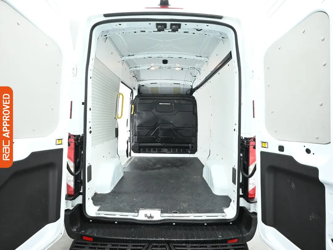 ford transit 20 350 ecoblue trend panel van 5dr diesel manual fwd l2 h2 euro 6 ss 130 ps aetv128692 69996d15b55c1