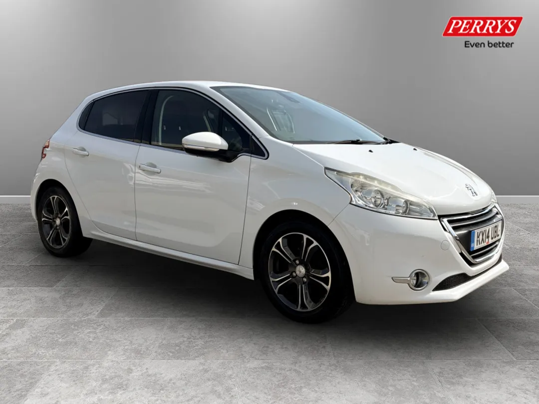 2014 PEUGEOT 208 USED 1.2 VTI ALLURE 5DR DAB, PARKING SENSORS PETROL MANUAL 31,500 MILES... photo