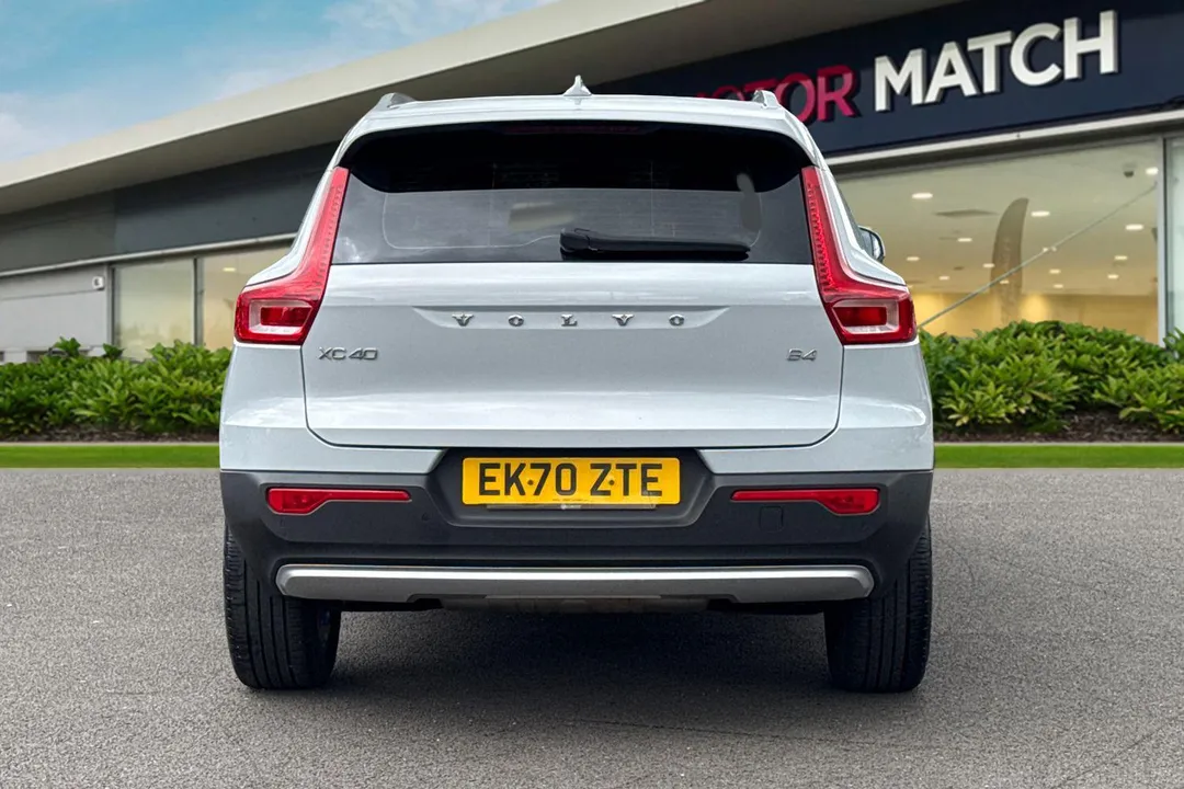 Volvo Xc40 2.0 B4 MHEV Inscription Pro Auto Euro 6 (s/s) 5dr