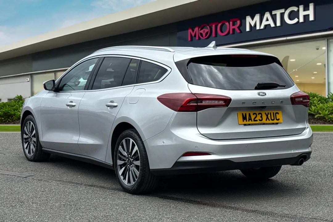 FORD FOCUS 1.0 EcoBoost Titanium Vignale 5dr