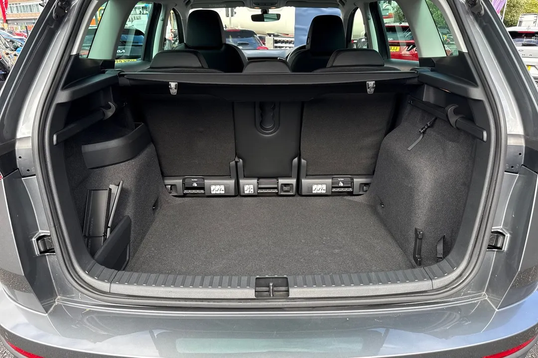 SKODA KAROQ 1.5 TSI SE L 5dr DSG