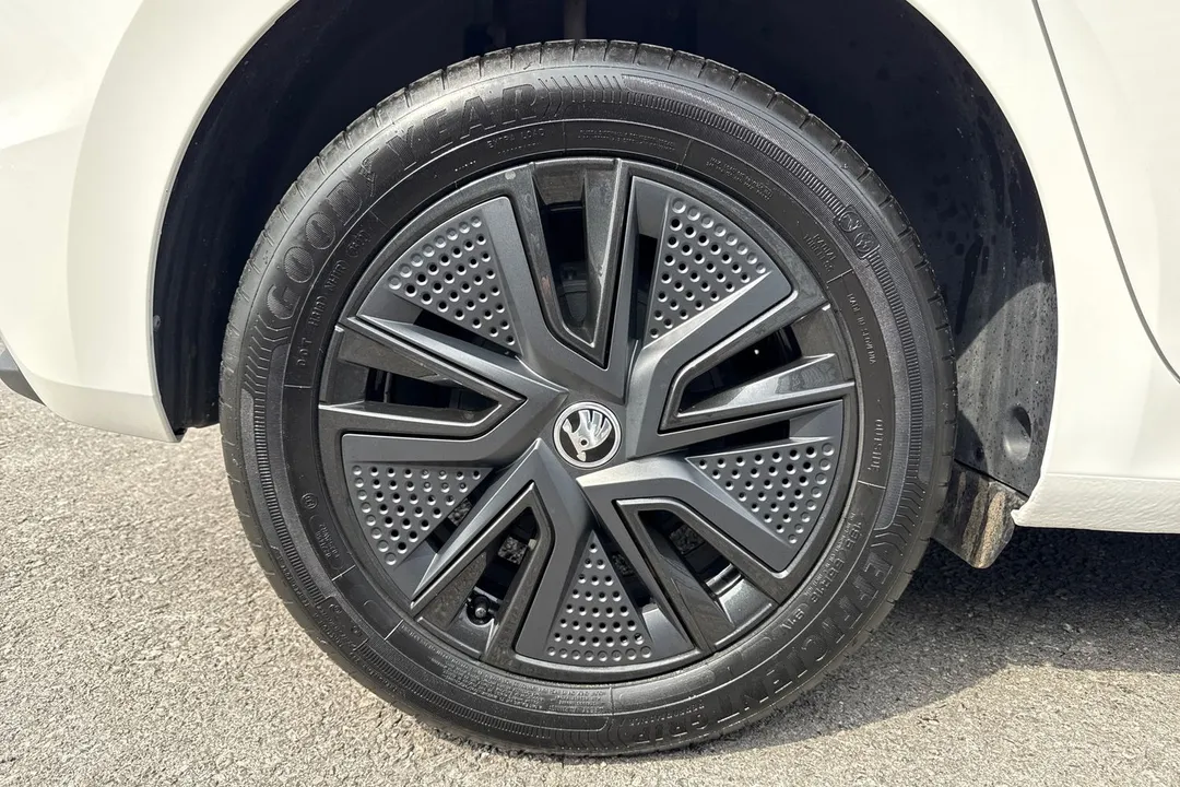 SKODA FABIA 1.0 TSI 110 Colour Edition 5dr DSG