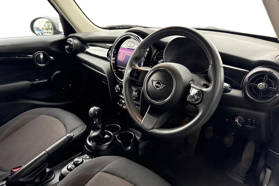 MINI HATCHBACK 1.5 One Classic 5dr