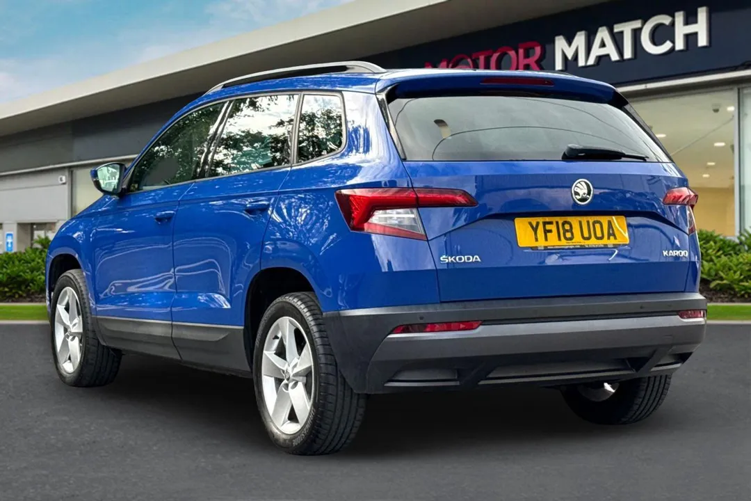 SKODA KAROQ 1.0 TSI SE 5dr