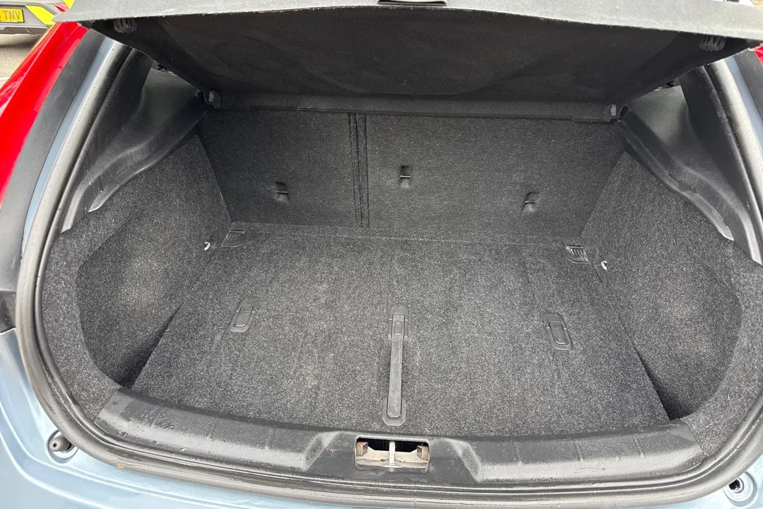 VOLVO V40 T3 [152] Inscription Edition 5dr Geartronic
