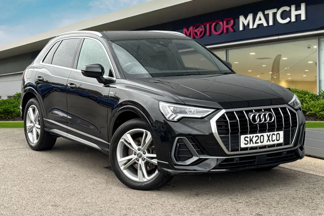 AUDI Q3 40 TFSI Quattro S Line 5dr S Tronic