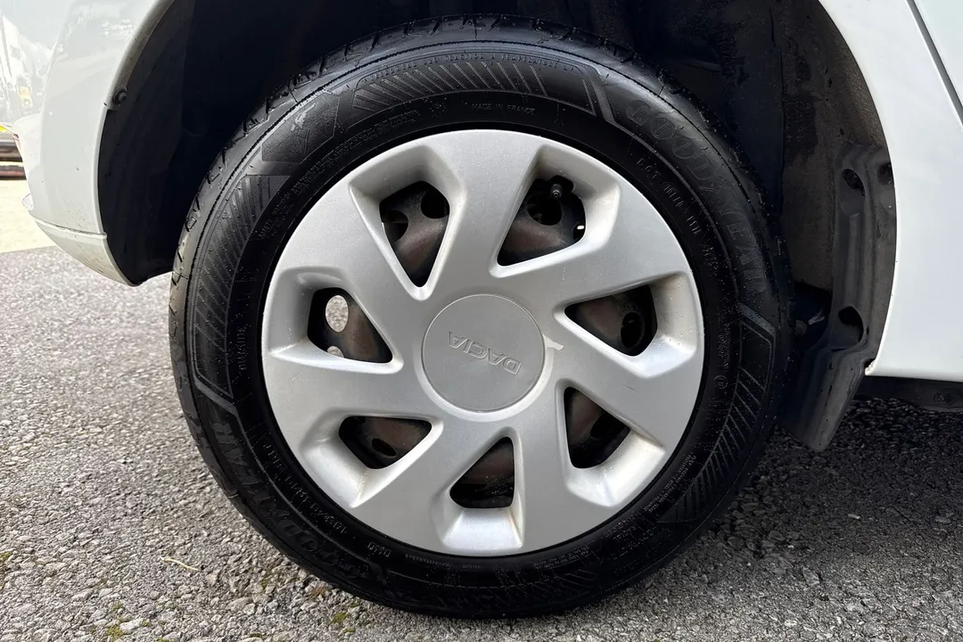 DACIA SANDERO 1.0 SCe Essential 5dr