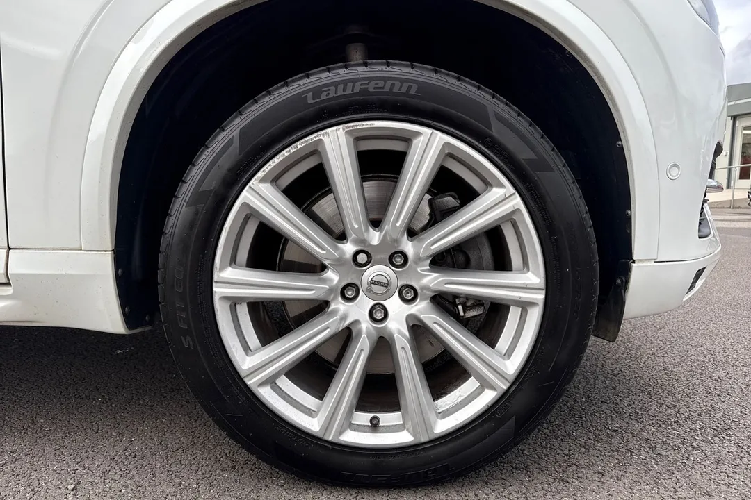 VOLVO XC90 2.0 T8 Hybrid Inscription Pro 5dr Geartronic