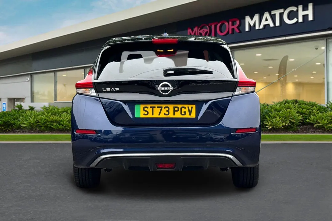 NISSAN LEAF 110kW N-Connecta 39kWh 5dr Auto