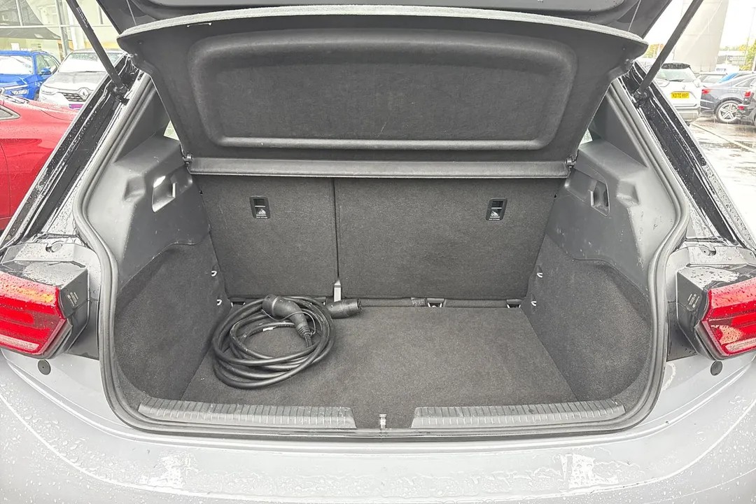 VOLKSWAGEN ID.3 110kW Life Pure Performance 45kWh 5dr Auto