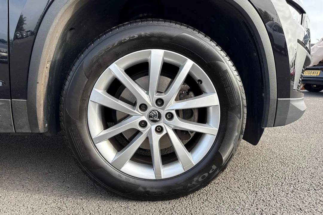 SKODA KODIAQ 1.5 TSI SE 5dr [7 Seat]