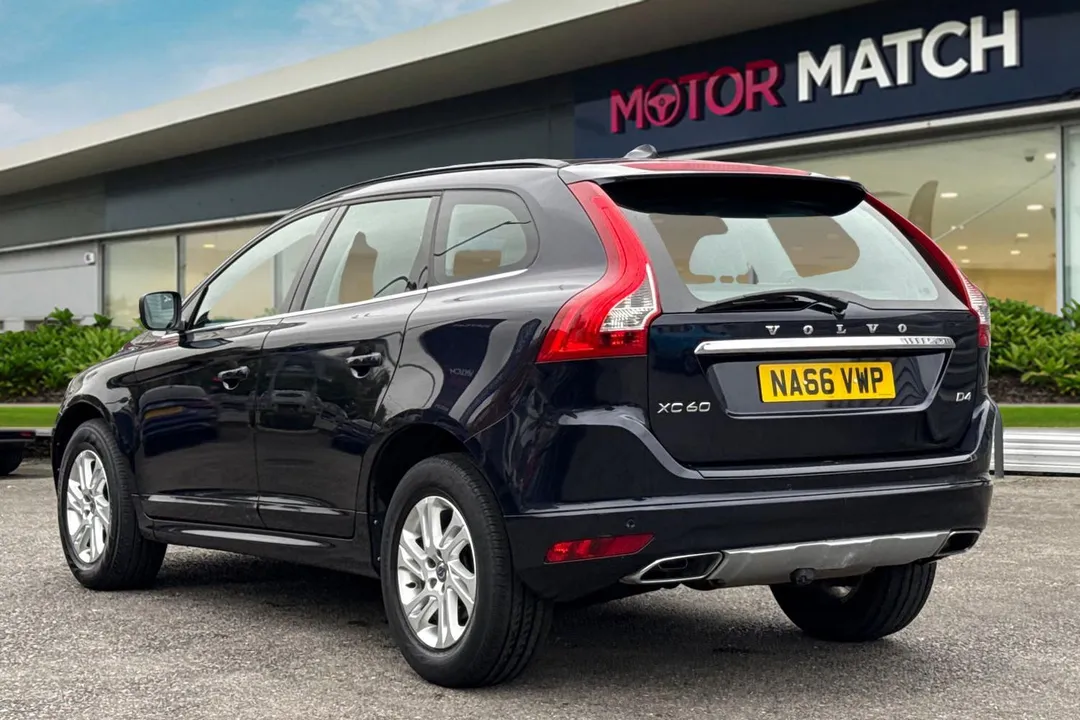 VOLVO XC60 D4 [190] SE Nav 5dr Geartronic