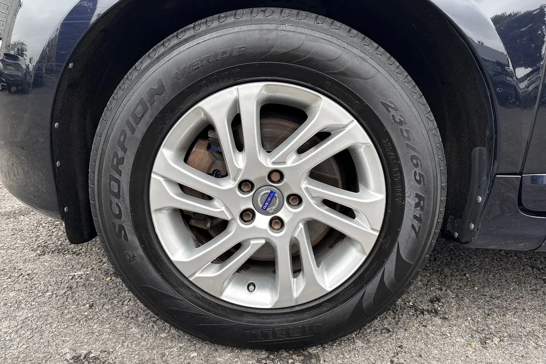 VOLVO XC60 D4 [190] SE Nav 5dr Geartronic