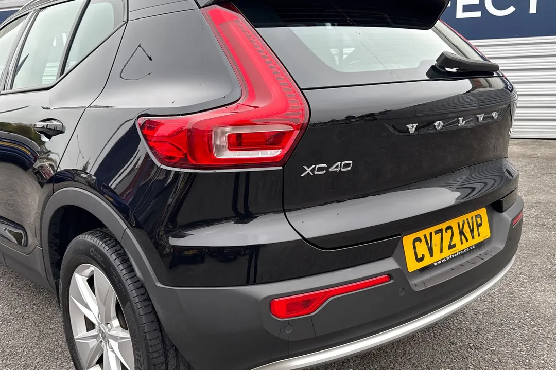 VOLVO XC40 2.0 B3P Core 5dr Auto
