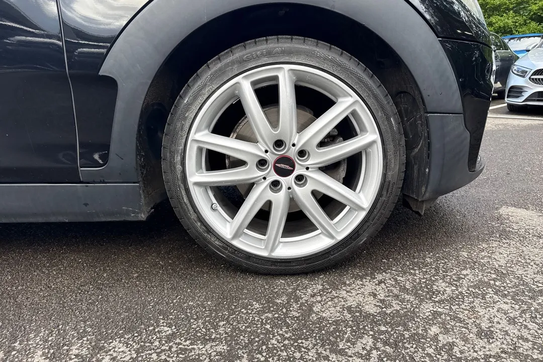 MINI CLUBMAN 1.5 Cooper Sport 6dr