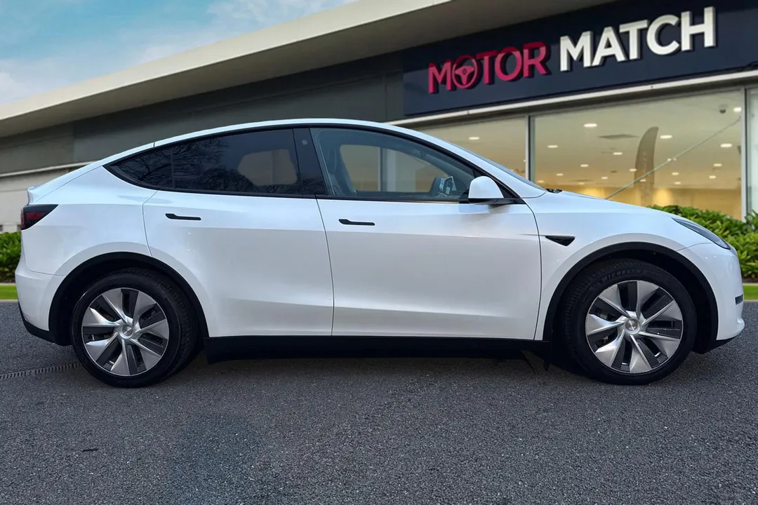 Tesla Model Y (Dual Motor) Long Range Auto 4WDE 5dr