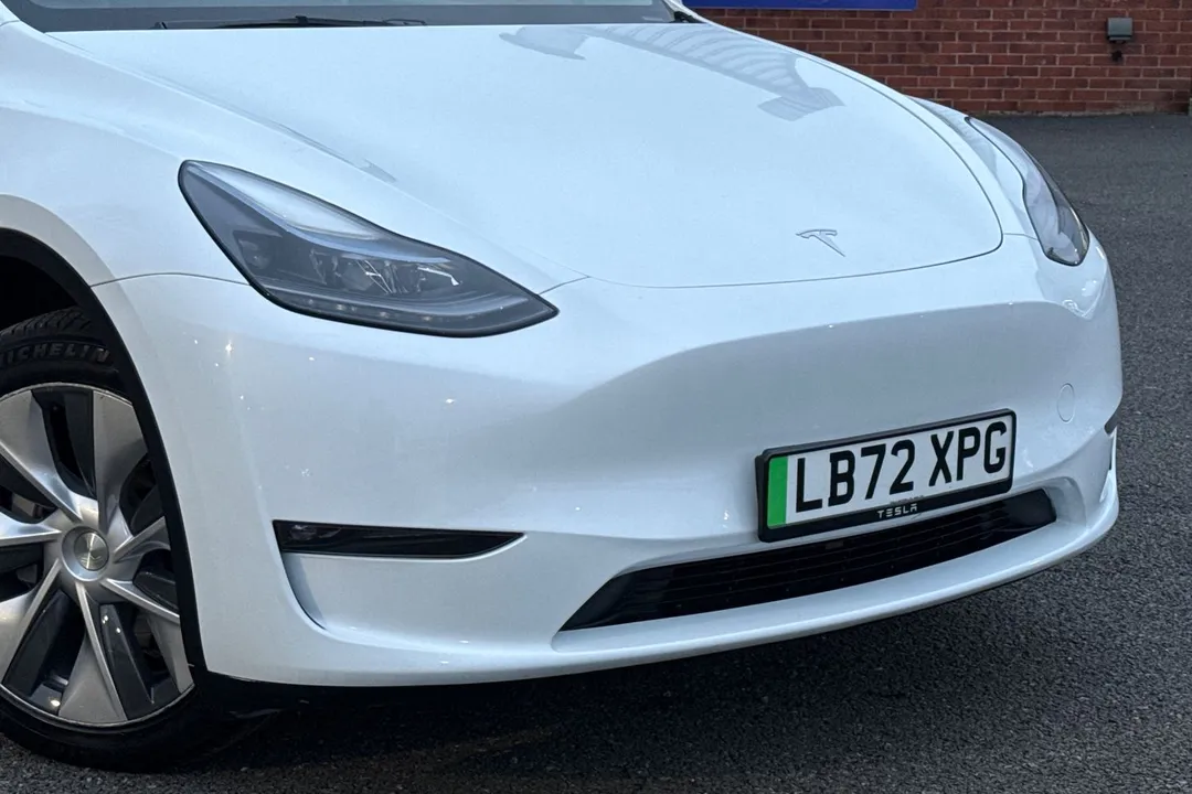 Tesla Model Y (Dual Motor) Long Range Auto 4WDE 5dr