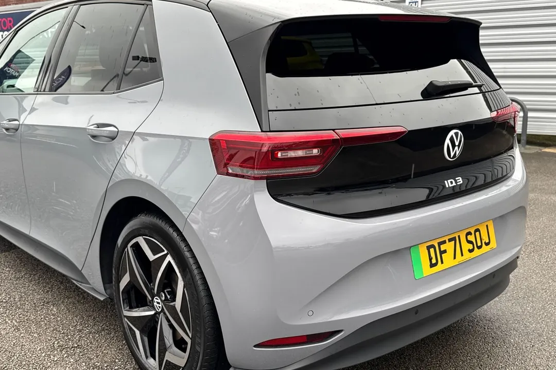 Volkswagen ID.3 Pro S 77kWh Tour Auto 5dr