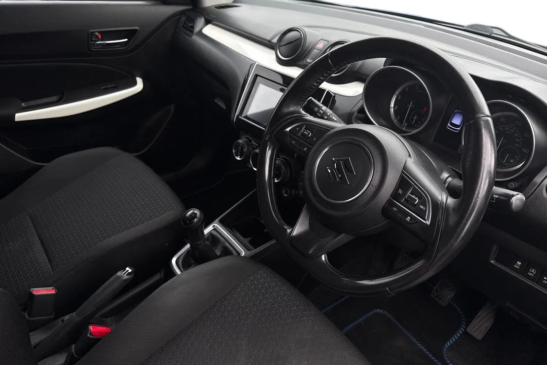 Suzuki Swift 1.2 Dualjet MHEV SZ5 ALLGRIP Euro 6 (s/s) 5dr