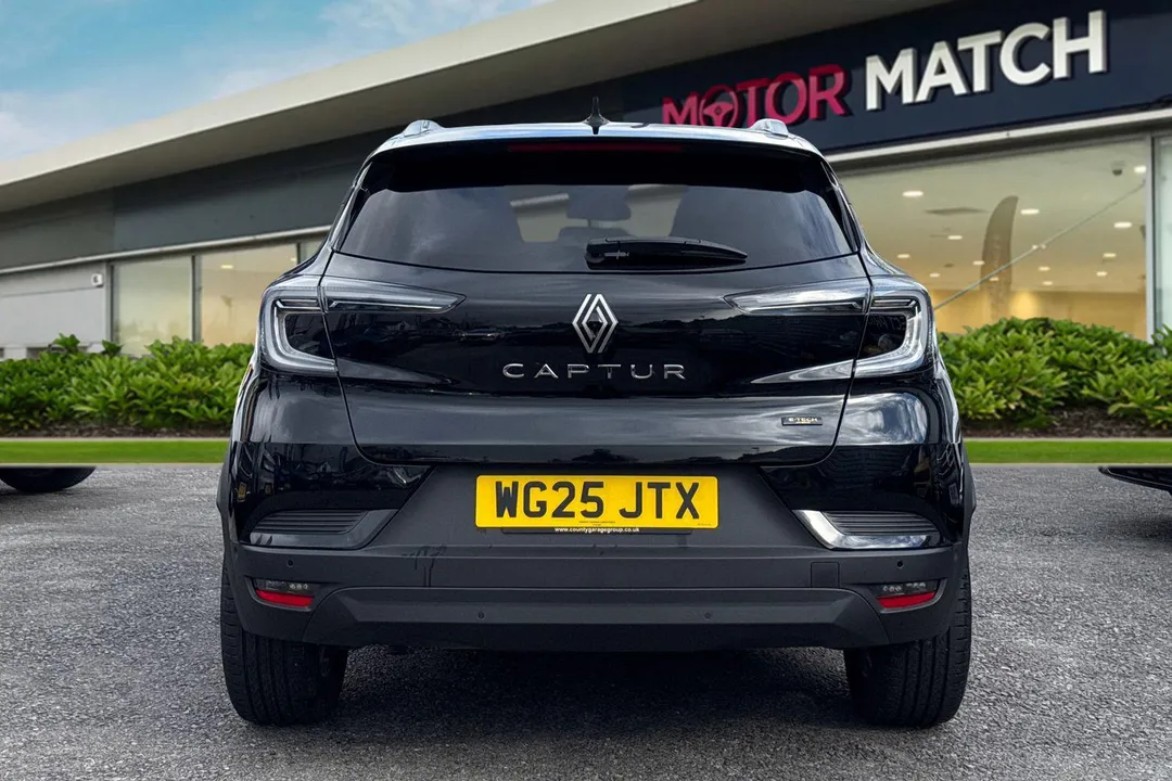 Renault Captur 1.6 E-TECH techno Auto Euro 6 (s/s) 5dr