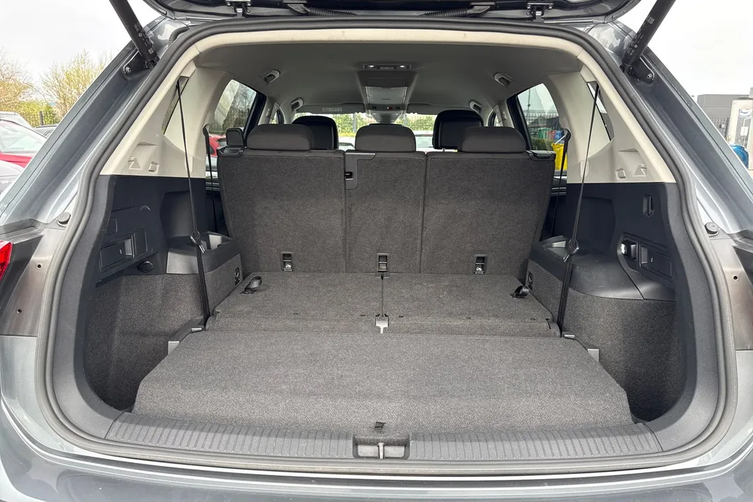 Volkswagen Tiguan Allspace 1.5 TSI Life DSG Euro 6 (s/s) 5dr