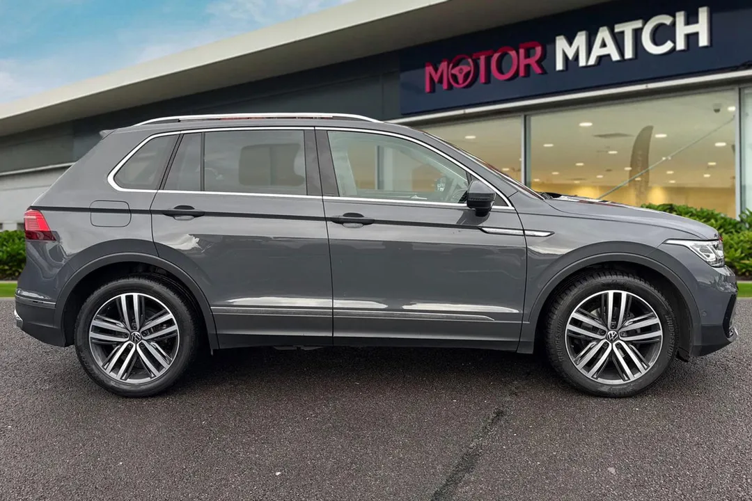 Volkswagen Tiguan 1.5 TSI Elegance DSG Euro 6 (s/s) 5dr