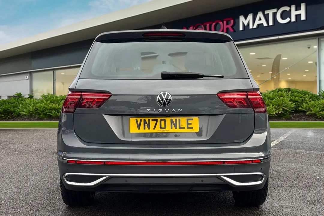 Volkswagen Tiguan 1.5 TSI Elegance DSG Euro 6 (s/s) 5dr