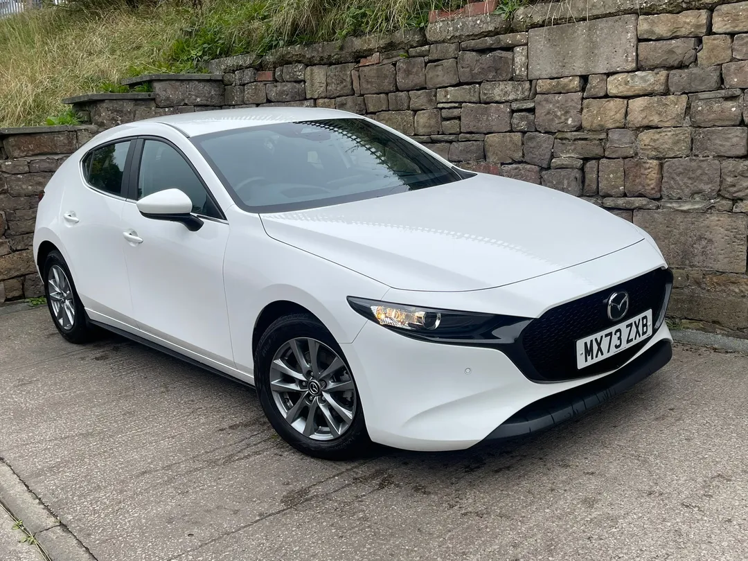 Mazda Mazda3 video thumbnail