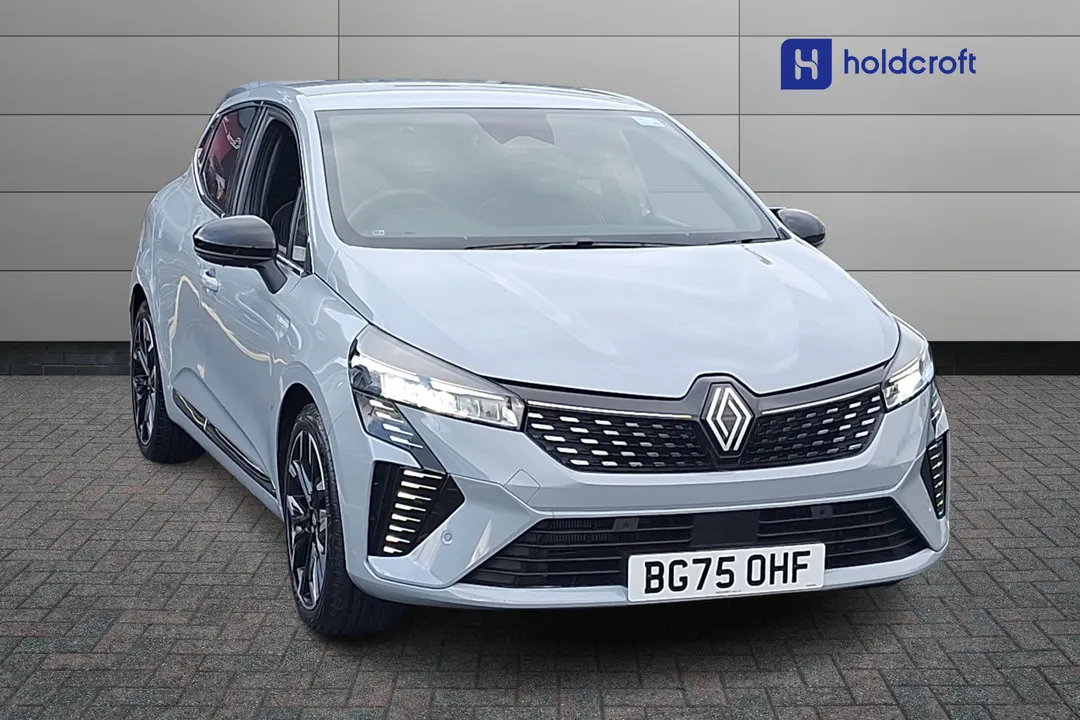 Renault Clio video thumbnail