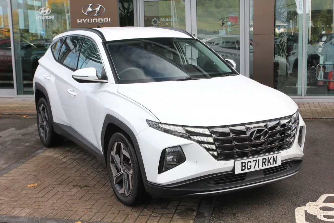 Hyundai Tucson video thumbnail