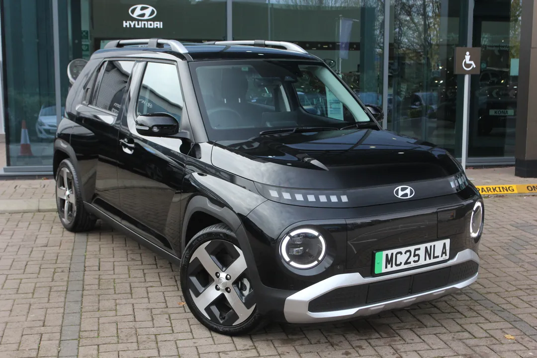 Hyundai Inster video thumbnail