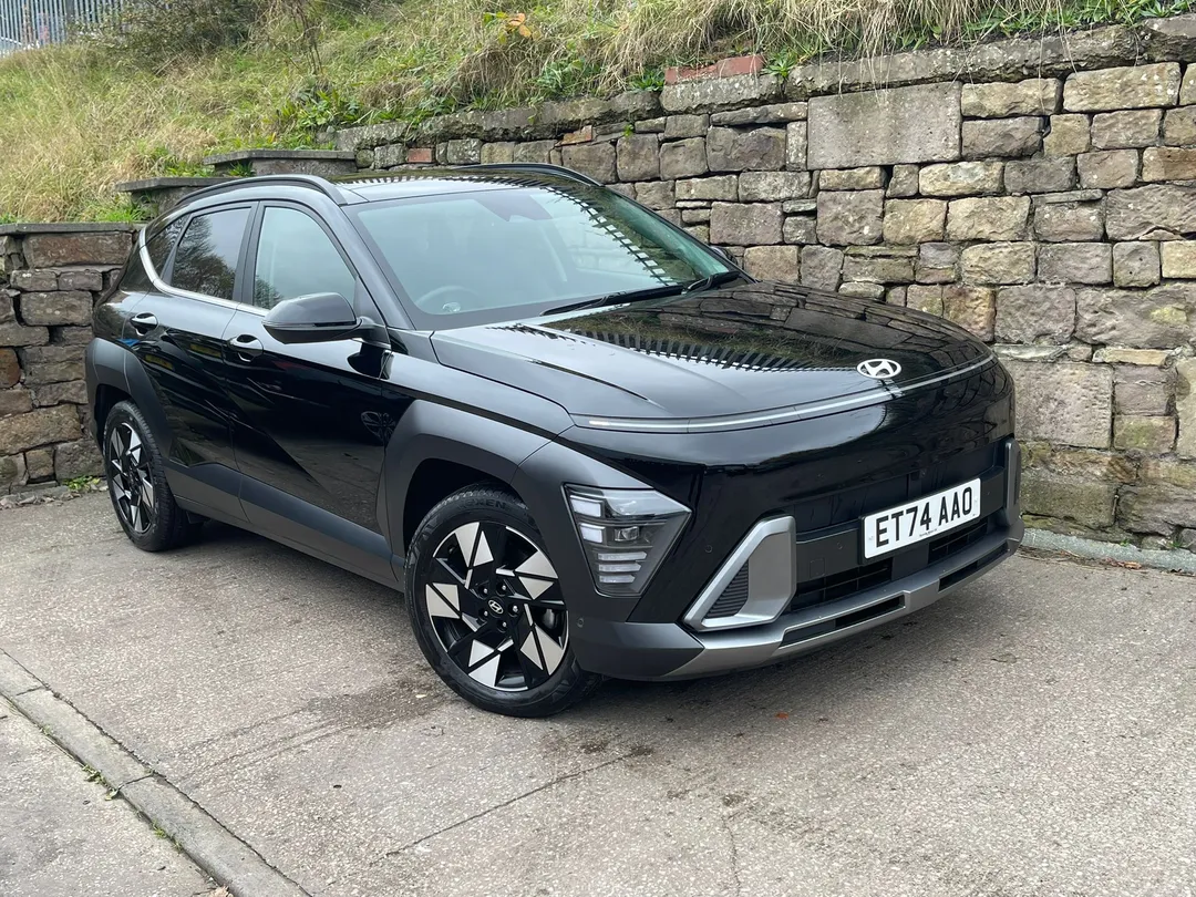 Hyundai Kona video thumbnail