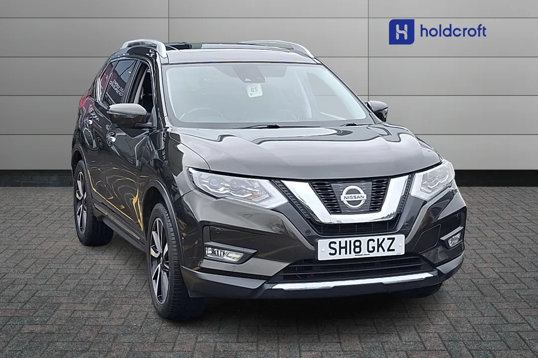 Nissan X-Trail video thumbnail