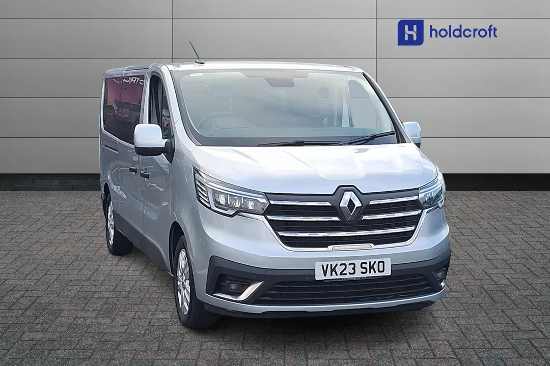 Renault Trafic video thumbnail