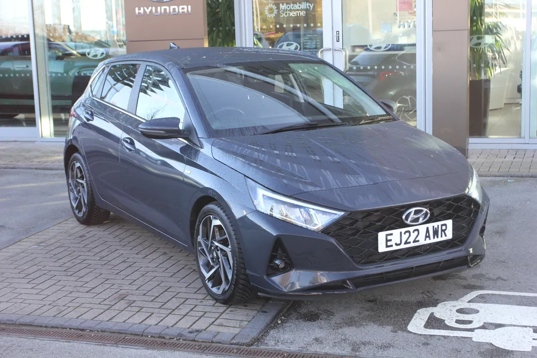 Hyundai i20 video thumbnail