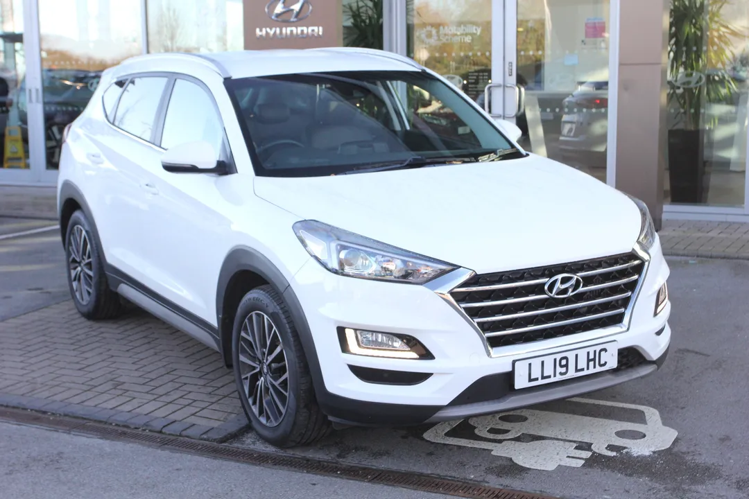 Hyundai Tucson video thumbnail
