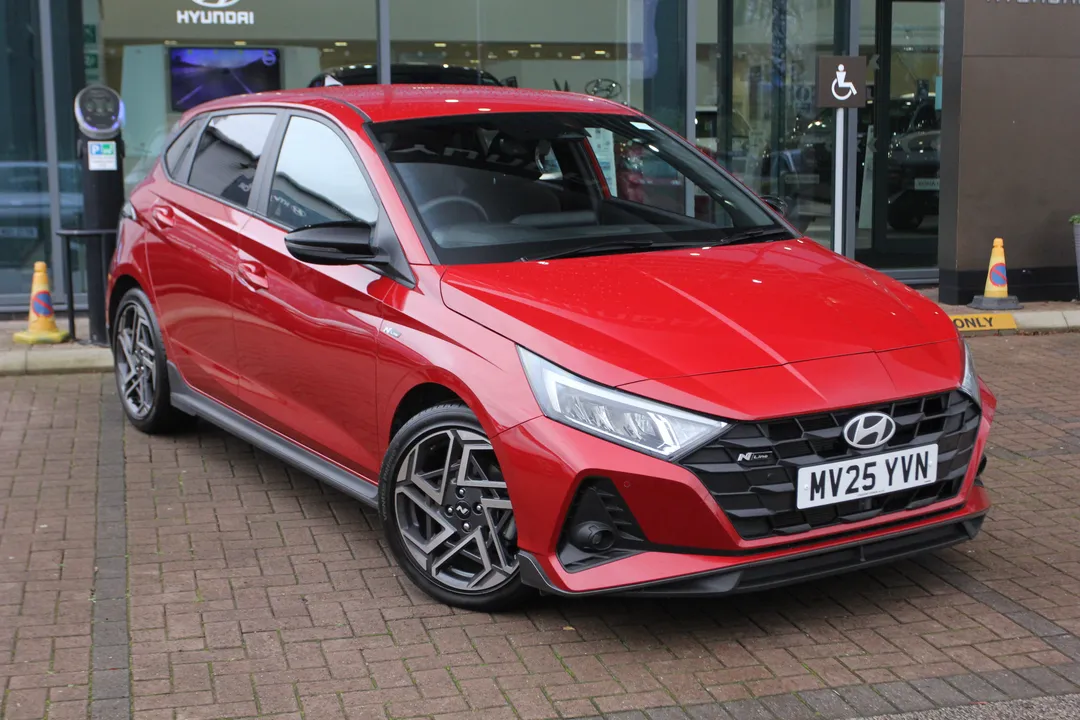 Hyundai i20 video thumbnail